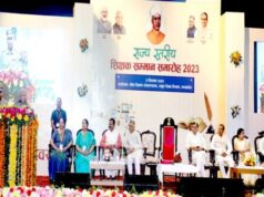 विद्यार्थियों को माता-पिता और राष्ट्र की सेवा का संस्कार दे शिक्षक : राज्यपाल श्री मंगुभाई पटेल