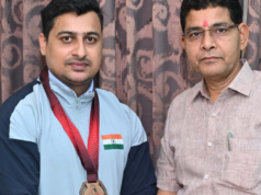 श्रीमंत झा ने पैरा आर्म रेसलिंग में विदेशों में लहराया परचम