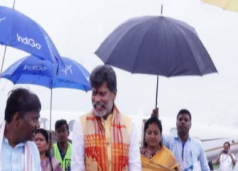 मुख्यमंत्री साय का एयरपोर्ट में किया गया आत्मीय स्वागत