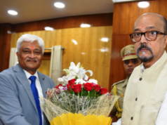 राज्यपाल रमेन डेका से विभिन्न विश्वविद्यालयों के कुलपतियों ने की सौजन्य मुलाकात