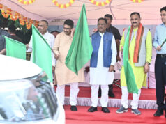 छत्तीसगढ़ की स्वास्थ्य व्यवस्था को सशक्त और सुलभ बनाने की दिशा में जुड़ा नया अध्याय : मुख्यमंत्री विष्णु देव साय ने मैदानी स्वास्थ्य अमले के लिए 151 नए वाहनों को दिखाई हरी झंडी….