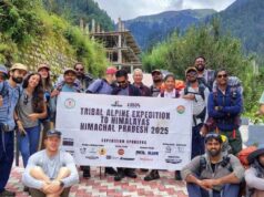 हिमालय की ओर रवाना हुई जशपुर की जनजातीय पर्वतारोहण टीम, मुख्यमंत्री विष्णुदेव साय के विज़न को मिला नया आयाम….