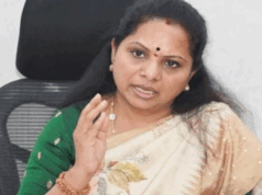 पूर्व सीएम केसीआर ने बेटी कविता को पार्टी से निलंबित किया