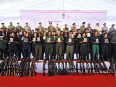 छत्तीसगढ़ में नक्सलवाद को बड़ा झटका: 208 नक्सलियों ने हथियार डाल किए आत्मसमर्पण