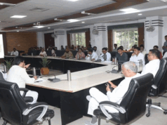 चन्दन नगर चौराहे से नगीन नगर होते हुए नन्दन नगर तक के प्रस्तावित रोड़ निर्माण के आपत्तिकर्ताओं की समक्ष में की गई सुनवाई