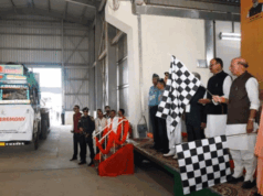 रक्षा मंत्री राजनाथ सिंह ने लखनऊ में बनी ब्रह्मोस मिसाइलों की पहली खेप को दिखाई हरी झंडी