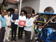 राज्यपाल श्री डेका ने सरस्वती शिक्षा संस्थान को प्रदान किए चार ई-रिक्शे….
