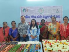 दीये और पूजा सामग्री की बिक्री से समूह की महिलाएं हो रही समृद्ध: 1.11 लाख रूपये की कर चुकी हैं दीये और पूजा सामग्री की बिक्री….