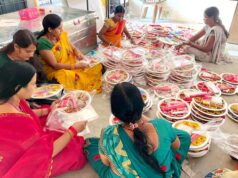 स्व-सहायता समूहों की मेहनत में रंग भर रहा है बिहान बाजार: मिट्टी के दिए सहित विभिन्न उत्पादों की बिक्री के लिए लगाया जा रहा है अलग-अलग स्टॉल…..