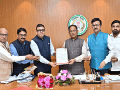 मुख्यमंत्री से CAIT प्रतिनिधियों की सौजन्य मुलाकात, स्वदेशी संकल्प यात्रा में शामिल होने का दिया आमंत्रण