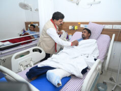 उपमुख्यमंत्री विजय शर्मा ने आईईडी ब्लास्ट में घायल जवानों से अस्पताल में की मुलाकात….