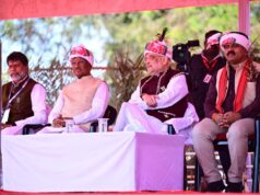 स्कूली बच्चों की प्रस्तुति से प्रभावित हुए केंद्रीय गृहमंत्री अमित शाह, ताली बजाकर बढ़ाया उत्साह…’ऐसा जादू है मेरे बस्तर में’ गीत पर बच्चों की प्रस्तुति ने बांधा समा…