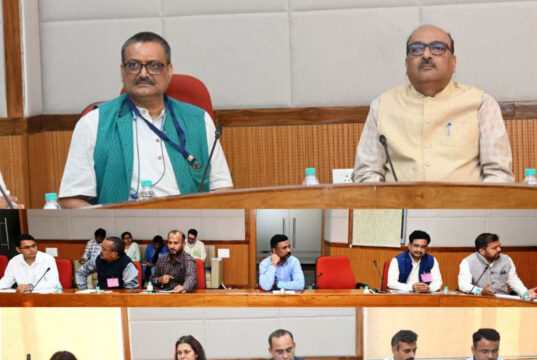 राजधानी रायपुर में होगा भव्य प्रवासी छत्तीसगढ़िया सम्मेलन: ‘मोर माटी, मोर मान’ की थीम पर होगा छत्तीसगढ़िया आगाज, मुख्य सचिव की अध्यक्षता में तैयारियों को लेकर हुई बैठक…..