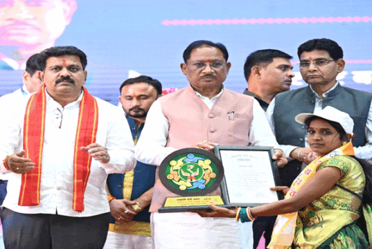 छत्तीसगढ़ की महिलाएं आत्मनिर्भरता और नवाचार से बना रही हैं नई पहचान – मुख्यमंत्री श्री विष्णु देव साय