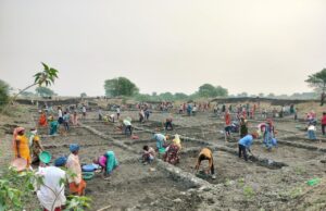 सर्वाधिक परिवारो को रोजगार, सर्वाधिक मानव दिवस का रोजगार सहित सर्वाधिक दिव्यांगजनों को रोजगार देने के मामले में कबीरधाम प्रदेश में प्रथम स्थान पर….