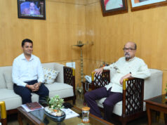 ’राज्यपाल रमेन डेका ने पर्यटन स्थलों का विकास एवं सुविधाएं बढ़ाने के दिए निर्देश’….