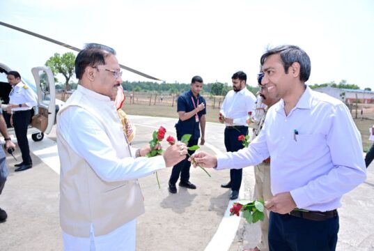मुख्यमंत्री विष्णुदेव साय पहुंचे बगिया, केंद्रीय मंत्री तोखन साहू और कृषि मंत्री रामविचार नेताम भी साथ पहुंचे…..