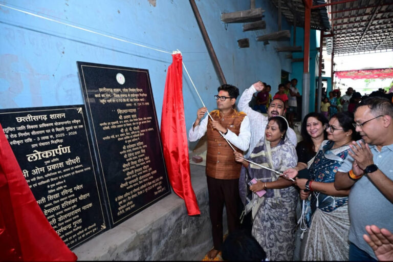 क्षेत्र का समग्र विकास हमारी सर्वाेच्च प्राथमिकता, हर गांव तक पहुंचेगी विकास की रोशनी – वित्त मंत्री ओ.पी. चौधरी….