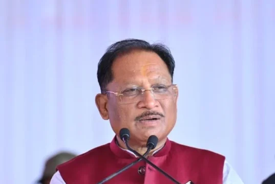 निवेश का नया भरोसा बना छत्तीसगढ़, नियमों में आसानी और संस्थागत माहौल में देश के बड़े राज्यों में नंबर-1
