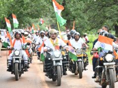 तिरंगा यात्रा के दूसरे दिवस माँ दंतेश्वरी की पूजा-अर्चना कर उप मुख्यमंत्री एवं वन मंत्री ने किया यात्रा का शुभारंभ…