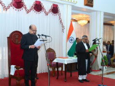 राज्यपाल रमेन डेका ने न्यायाधिपति कृष्न राम महापात्र को छत्तीसगढ़ उच्च न्यायालय के मुख्य न्यायाधीश पद की दिलाई शपथ…..