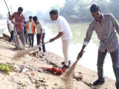 रामपुर आश्रम में जनभागीदारी से चला सेवा संकल्प के साथ स्वच्छता अभियान, वन मंत्री केदार कश्यप ने लोगों के साथ किया श्रमदान, मारकंडी नदी घाट और प्राकृतिक जल कुंड की सफाई….